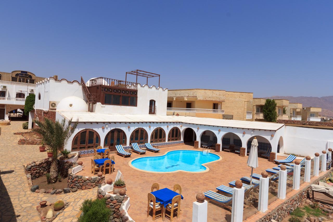 Blue Beach Club Apartment Дахаб Екстериор снимка